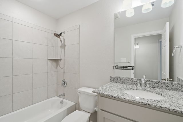 1133 Rushmore Drive, Burleson, TX 76028