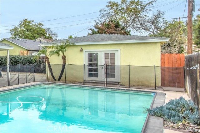 6795 Glacier, Riverside, CA 92506