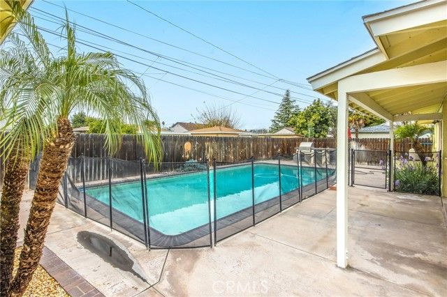 6795 Glacier, Riverside, CA 92506
