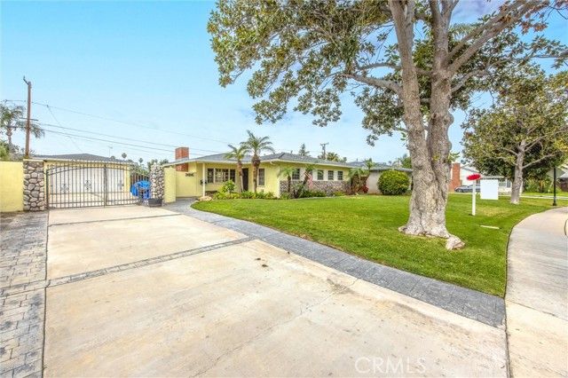 6795 Glacier, Riverside, CA 92506