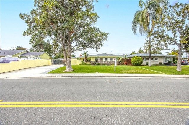 6795 Glacier, Riverside, CA 92506