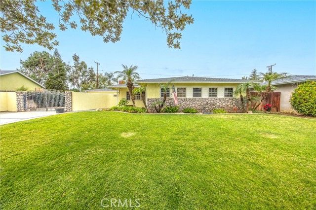 6795 Glacier, Riverside, CA 92506