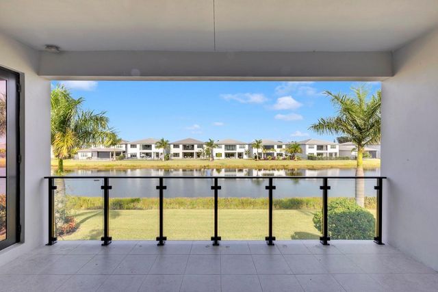 8571 Shoreacres Street, Boca Raton, FL 33434