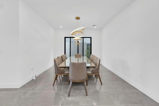 8571 Shoreacres Street, Boca Raton, FL 33434