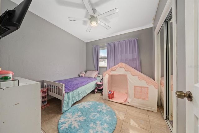 814 IRWIN DRIVE, Orlando, FL 32807