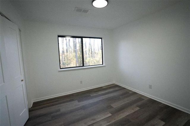 6788 E Woodridge E Place, Douglasville, GA 30135