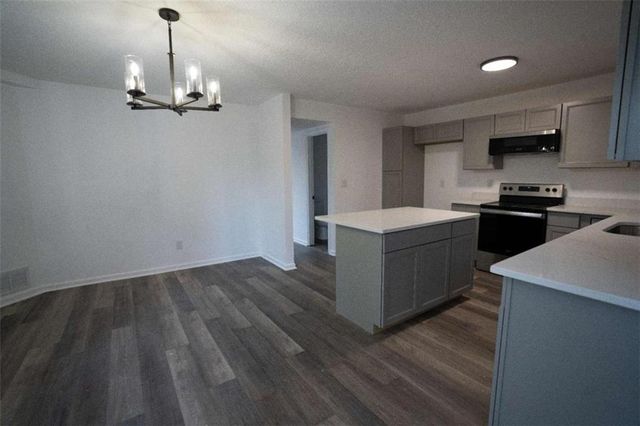 6788 E Woodridge E Place, Douglasville, GA 30135