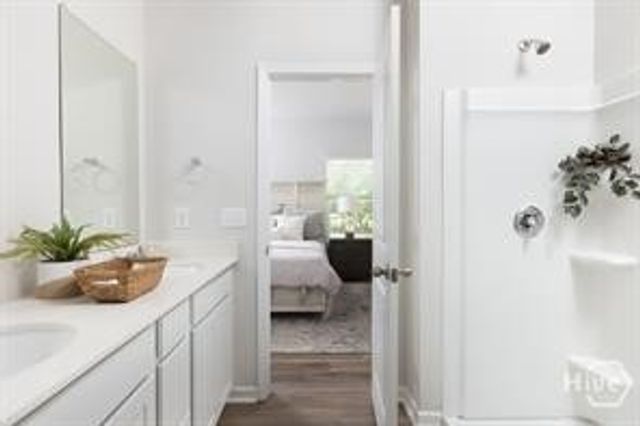 244 Green Meadow Drive, Savannah, GA 31302