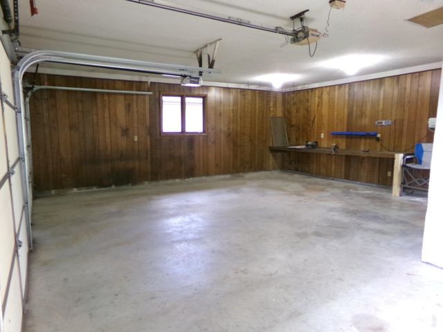 208 N Ash Avenue, Plymouth, NE 68424