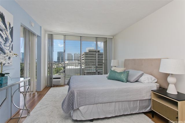 827 Kinau Street D702, Honolulu, HI 96813