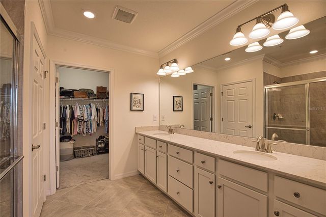 10042 CROOKED CREEK DRIVE 102, Venice, FL 34293