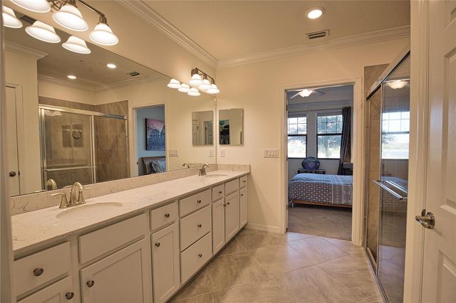 10042 CROOKED CREEK DRIVE 102, Venice, FL 34293