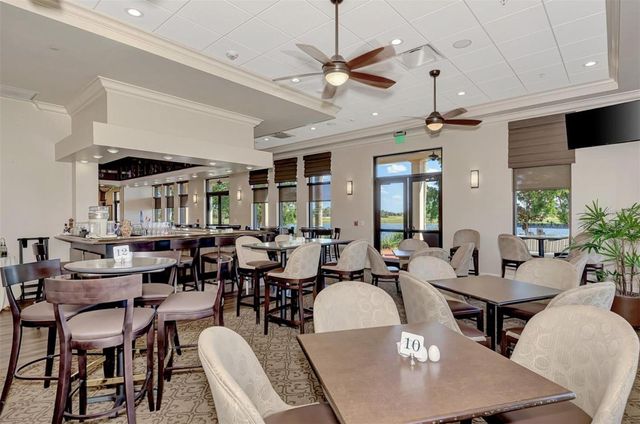 10042 CROOKED CREEK DRIVE 102, Venice, FL 34293