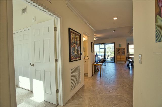 10042 CROOKED CREEK DRIVE 102, Venice, FL 34293