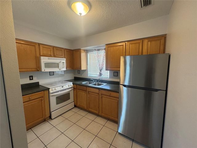 3607 W IDLEWILD AVENUE 501, Tampa, FL 33614