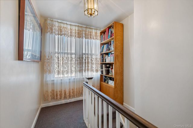 307 N Fulton Avenue, Fleetwood, NY 10552