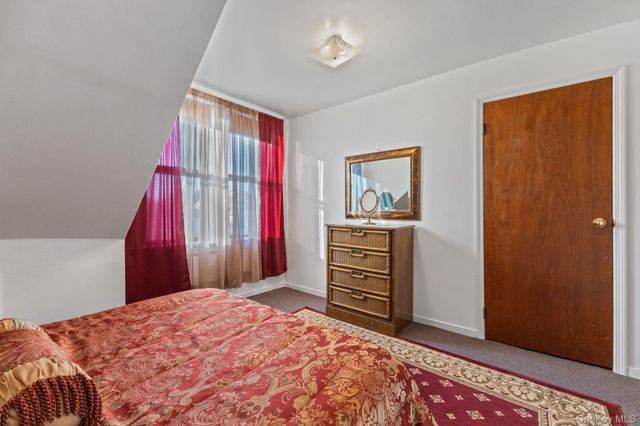 307 N Fulton Avenue, Fleetwood, NY 10552