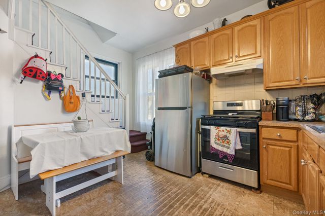 307 N Fulton Avenue, Fleetwood, NY 10552