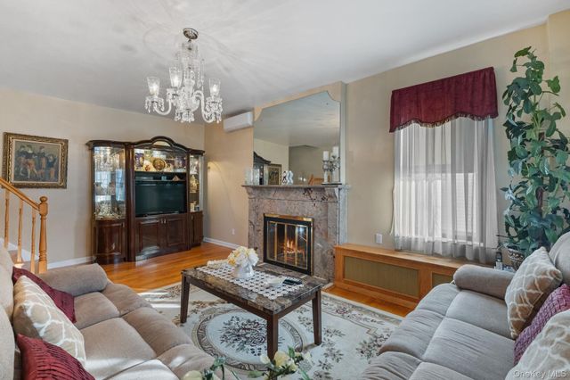 307 N Fulton Avenue, Fleetwood, NY 10552