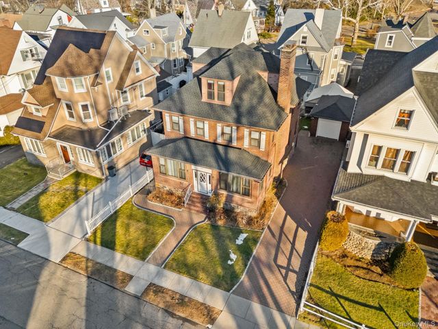 307 N Fulton Avenue, Fleetwood, NY 10552