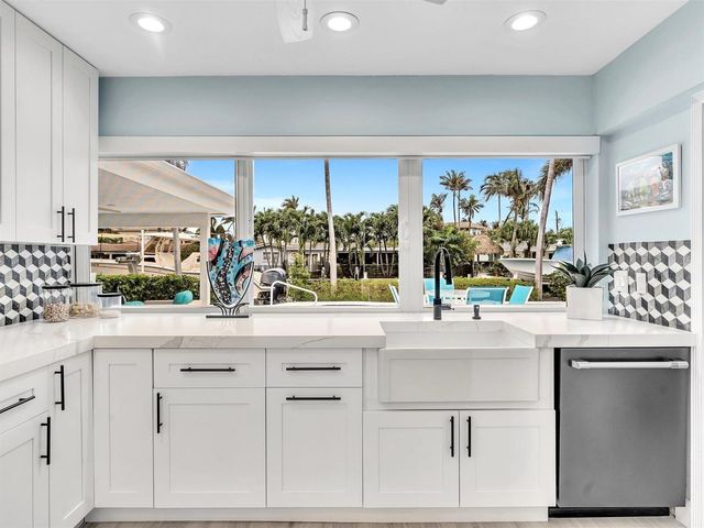 829 Appleby Street, Boca Raton, FL 33487