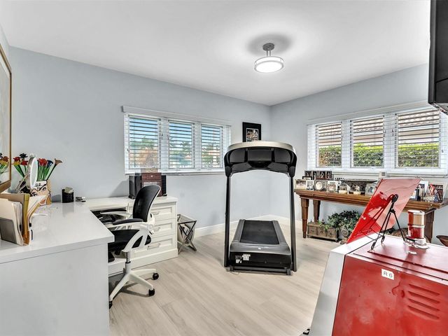 829 Appleby Street, Boca Raton, FL 33487