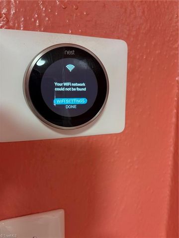 1104 Barnes Street, Reidsville, NC 27320