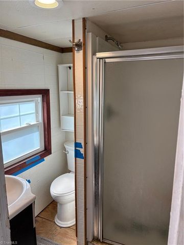 1104 Barnes Street, Reidsville, NC 27320