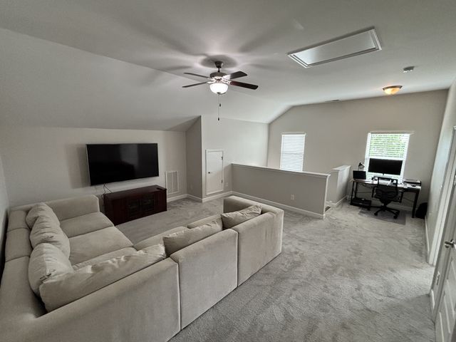 155 Spade Leaf Blvd, Hendersonville, TN 37075