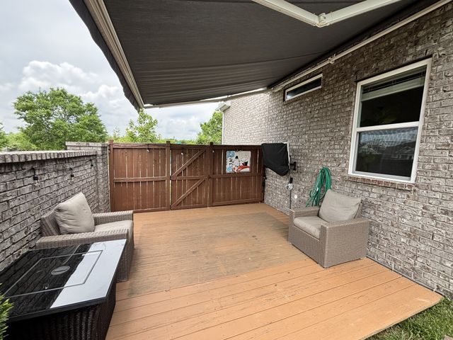 155 Spade Leaf Blvd, Hendersonville, TN 37075