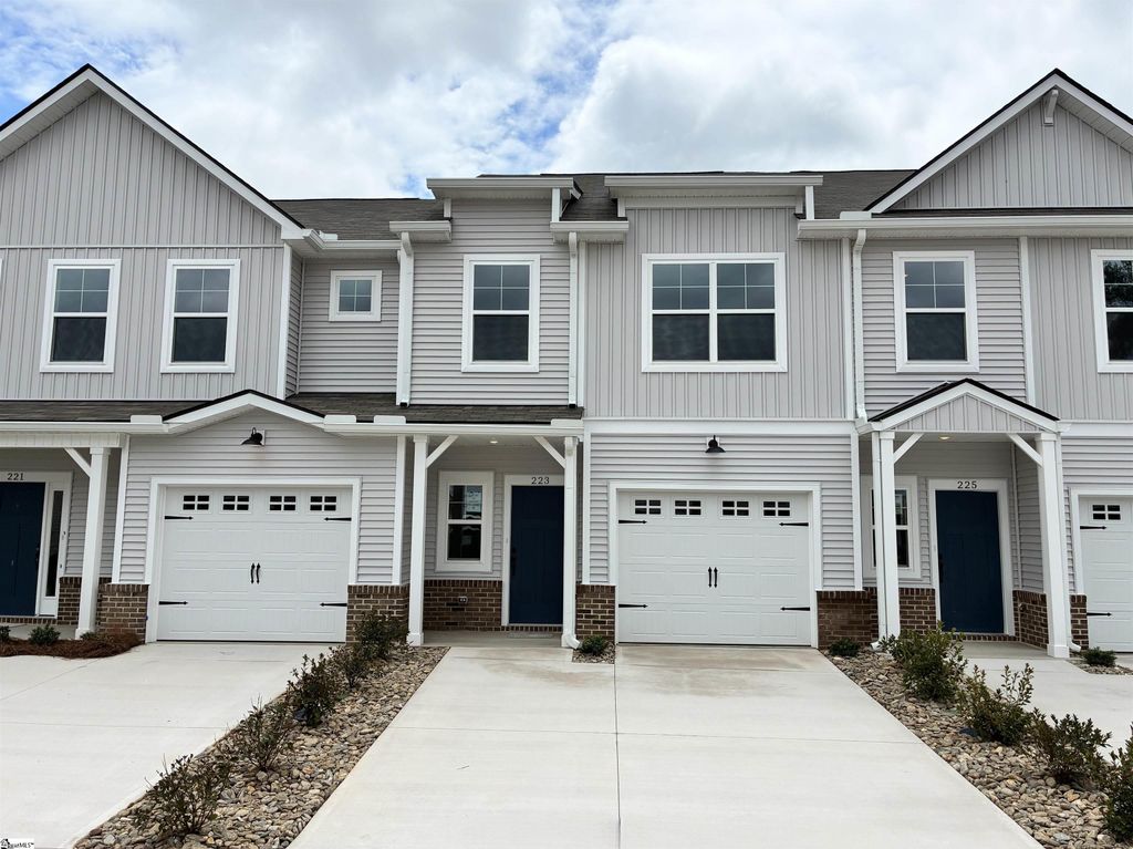 223 Crimson Tree Court, Greenville, SC 29607