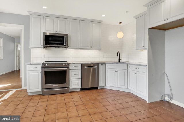 334 ALLENVIEW DRIVE, Mechanicsburg, PA 17055