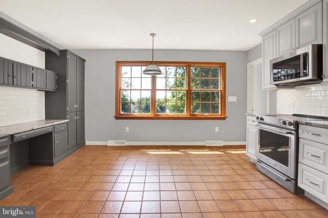 334 ALLENVIEW DRIVE, Mechanicsburg, PA 17055