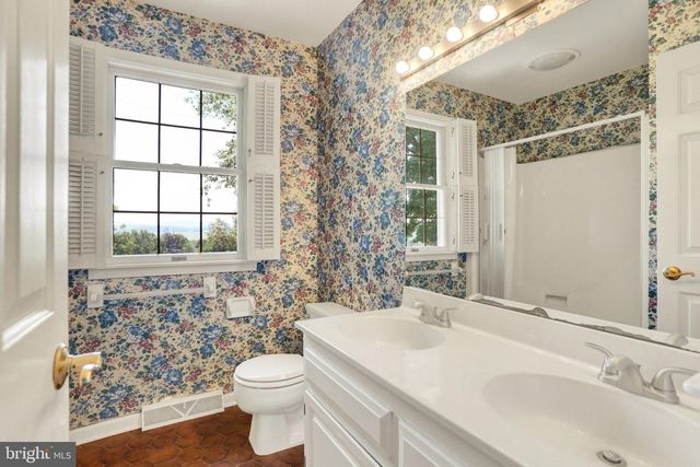334 ALLENVIEW DRIVE, Mechanicsburg, PA 17055