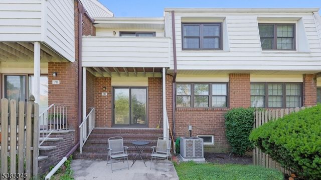 1702 Regents Ct, Hillsborough Twp., NJ 08844
