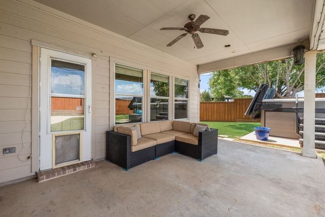 2018 New Braunfels Trail, Forney, TX 75126