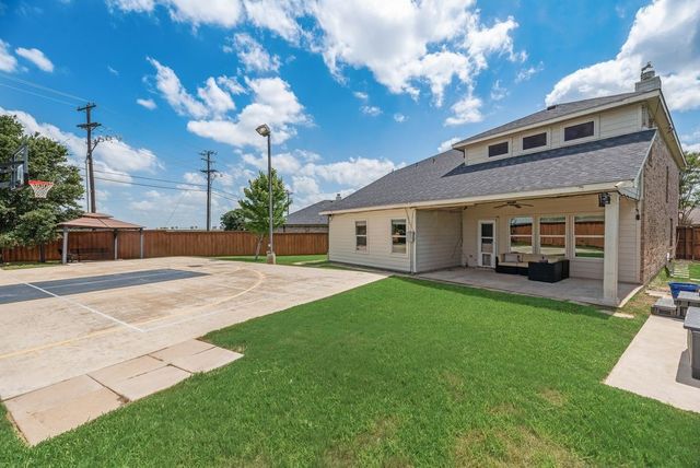 2018 New Braunfels Trail, Forney, TX 75126
