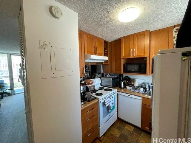 1848 Kahakai Drive 2006, Honolulu, HI 96814