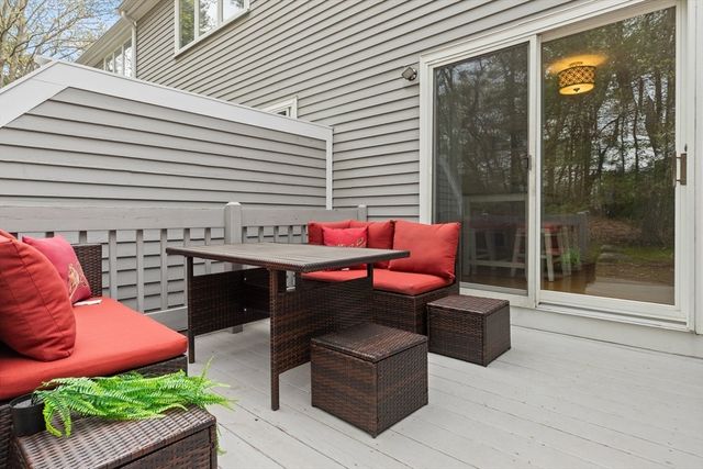 4203 Woodbridge Rd 4203, Peabody, MA 01960
