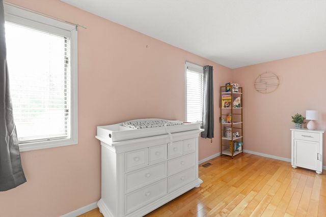 4203 Woodbridge Rd 4203, Peabody, MA 01960