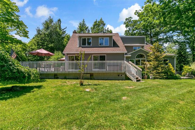 30 High Point Lane, Scarsdale, NY 10583