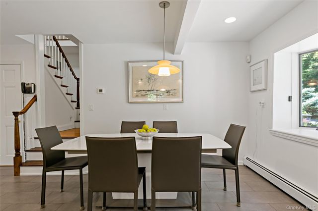 30 High Point Lane, Scarsdale, NY 10583