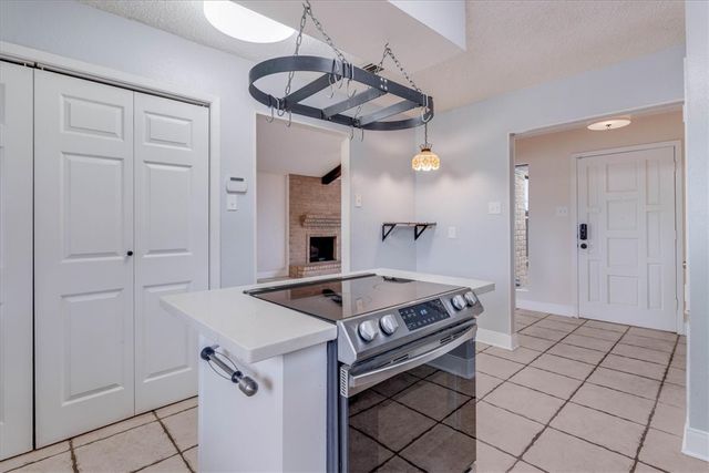 985 Crossbill St, Corpus Christi, TX 78418