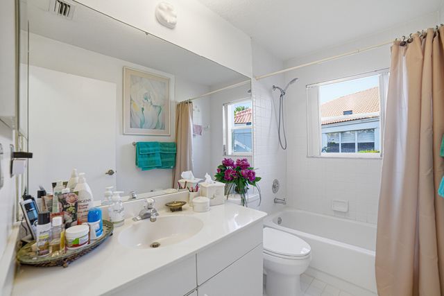 15305 Summer Lake Drive, Delray Beach, FL 33446