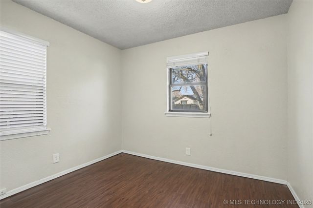 1728 S Pecan Court, Broken Arrow, OK 74012