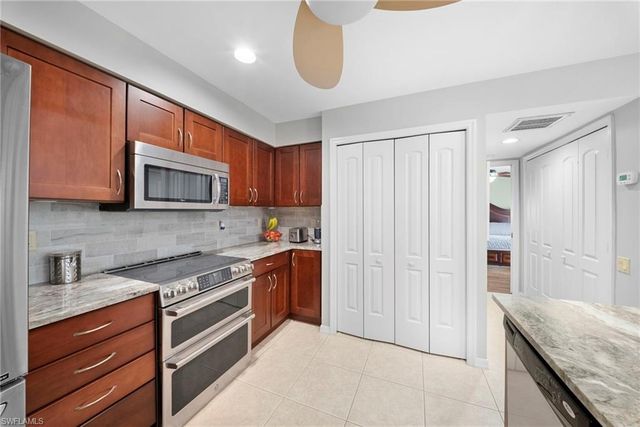 13160 Whitehaven LN 121, Fort Myers, FL 33966