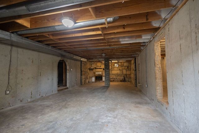 2259 Ledge Rock Road, Alpena, AR 72611