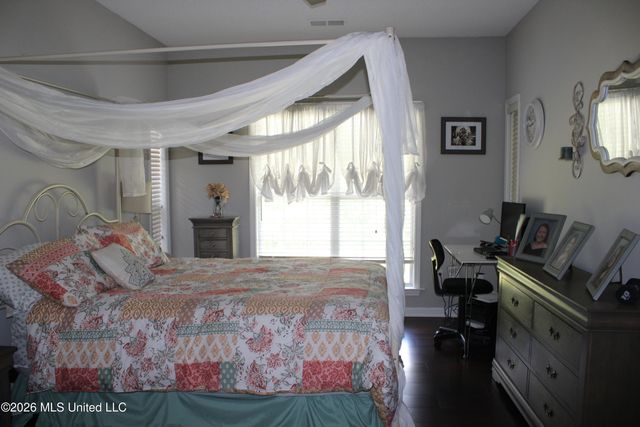 3715 Cypress Plantation Drive, Olive Branch, MS 38654