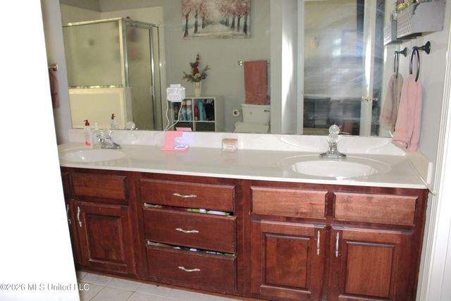 3715 Cypress Plantation Drive, Olive Branch, MS 38654