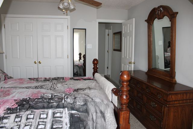 3715 Cypress Plantation Drive, Olive Branch, MS 38654